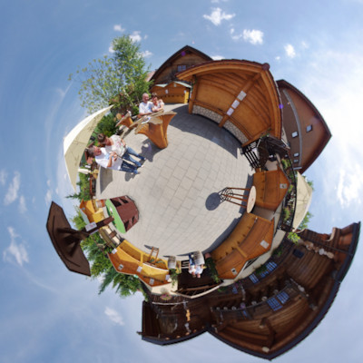 Little-Planet - Panorama - Kleinaspach - Hotel Sonnenhof - Weindorf auf dem Dorfplatz Little-Planet - Panorama - Kleinaspach - Hotel Sonnenhof - Weindorf auf dem Dorfplatz