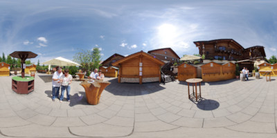 Equirectangulares Vorschaubild - Panorama - Kleinaspach - Hotel Sonnenhof - Weindorf auf dem Dorfplatz Equirectangulares Vorschaubild - Panorama - Kleinaspach - Hotel Sonnenhof - Weindorf auf dem Dorfplatz