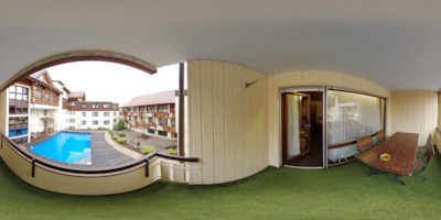 Equirectangulares Vorschaubild - Panorama - Kleinaspach - Hotel Sonnenhof - Haupthaus-Zimmer 400 - Balkon Equirectangulares Vorschaubild - Panorama - Kleinaspach - Hotel Sonnenhof - Haupthaus-Zimmer 400 - Balkon