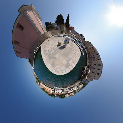 Little-Planet - Panorama - Veli-Lošinj - Hafen